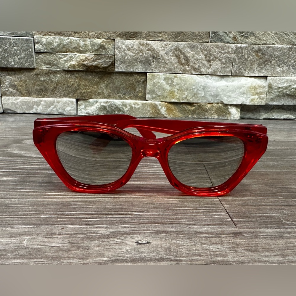 Kirk & Kirk Ella Sunglasses with silver mirror polarized lenses
